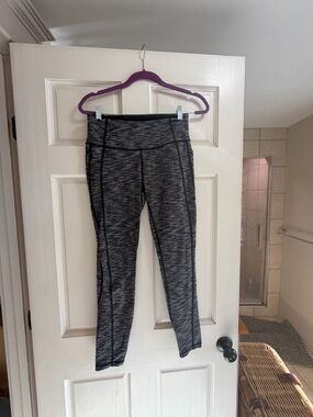Victoria's Secret Sport Black/Gray Space-Dye Leggings